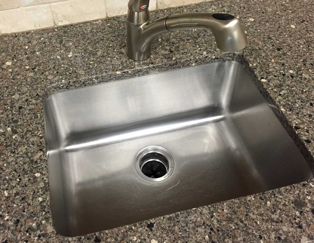 Quartz Composite Single-Bowl Sink 3219 — clean product view