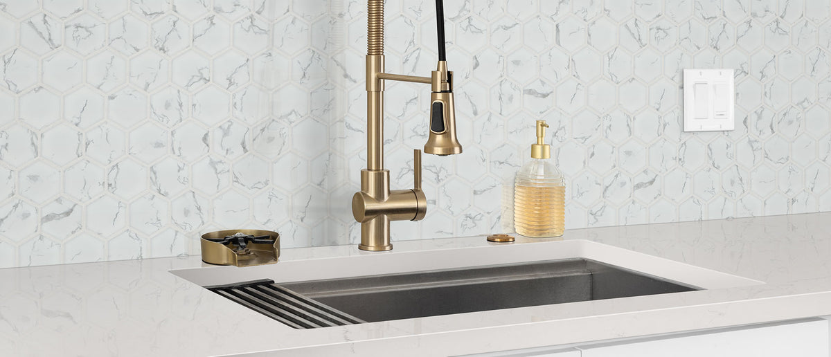 Alabaster White countertop room inspiration; installation shown is illustrative
