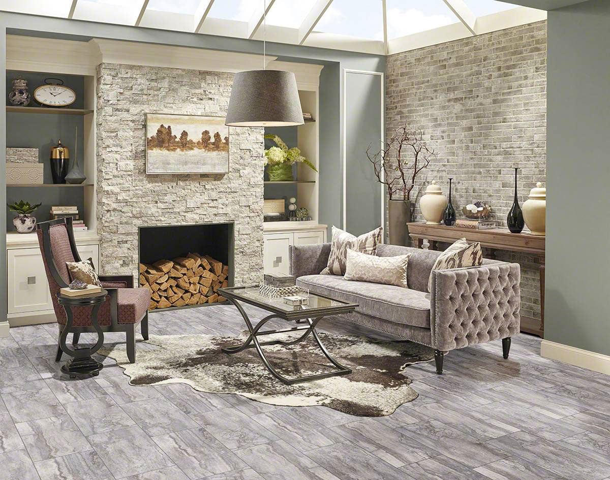 Bernini 2x2 Porcelain Mosaic — installed room view — color Carbone