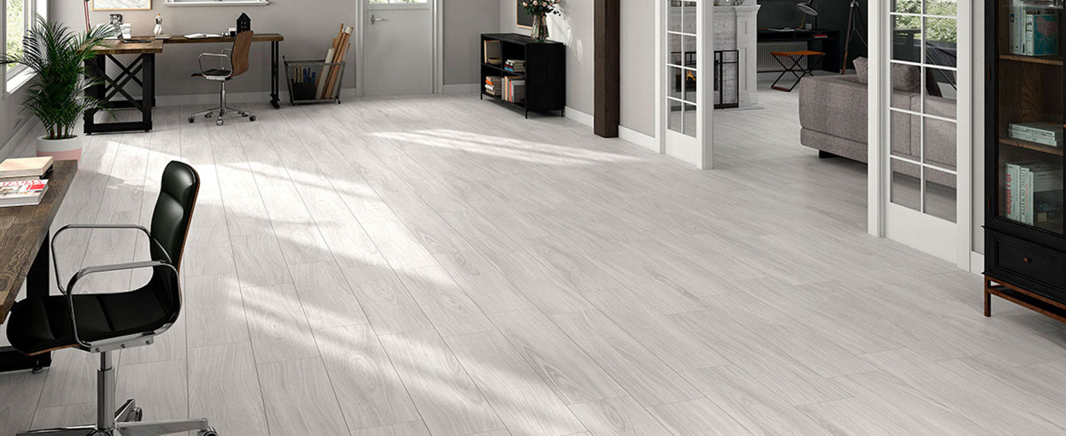 Braxton Wood-Look Porcelain Tile installed room scene