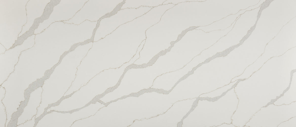 Calacatta Idillio quartz — slab