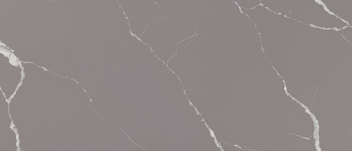 Calacatta Laza Grigio quartz — close up