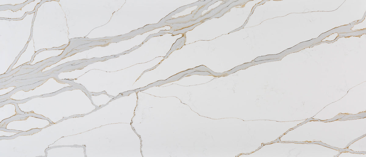 Calacatta Solessio quartz — slab