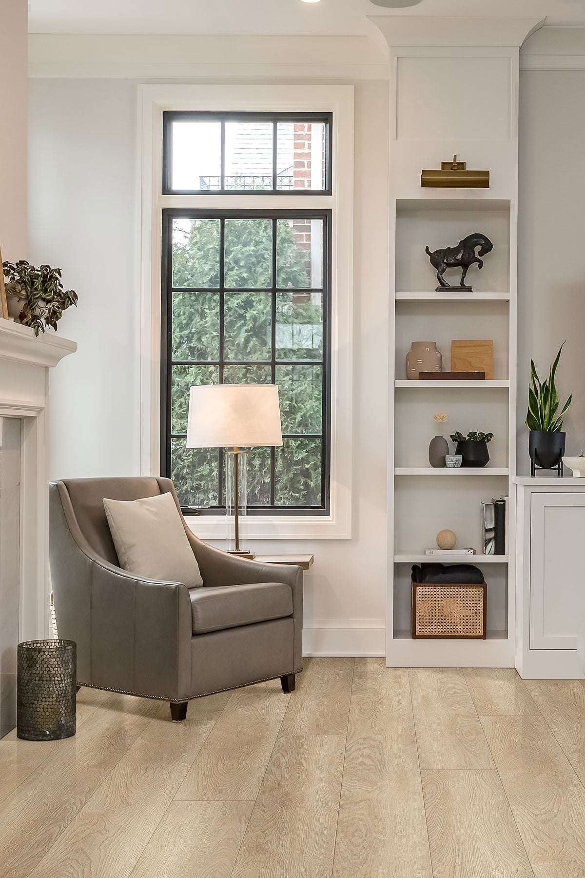 Shorecliffs 9x87 12mm Waterproof Hybrid Rigid-Core Flooring — installed room view — color Schertz Oaks