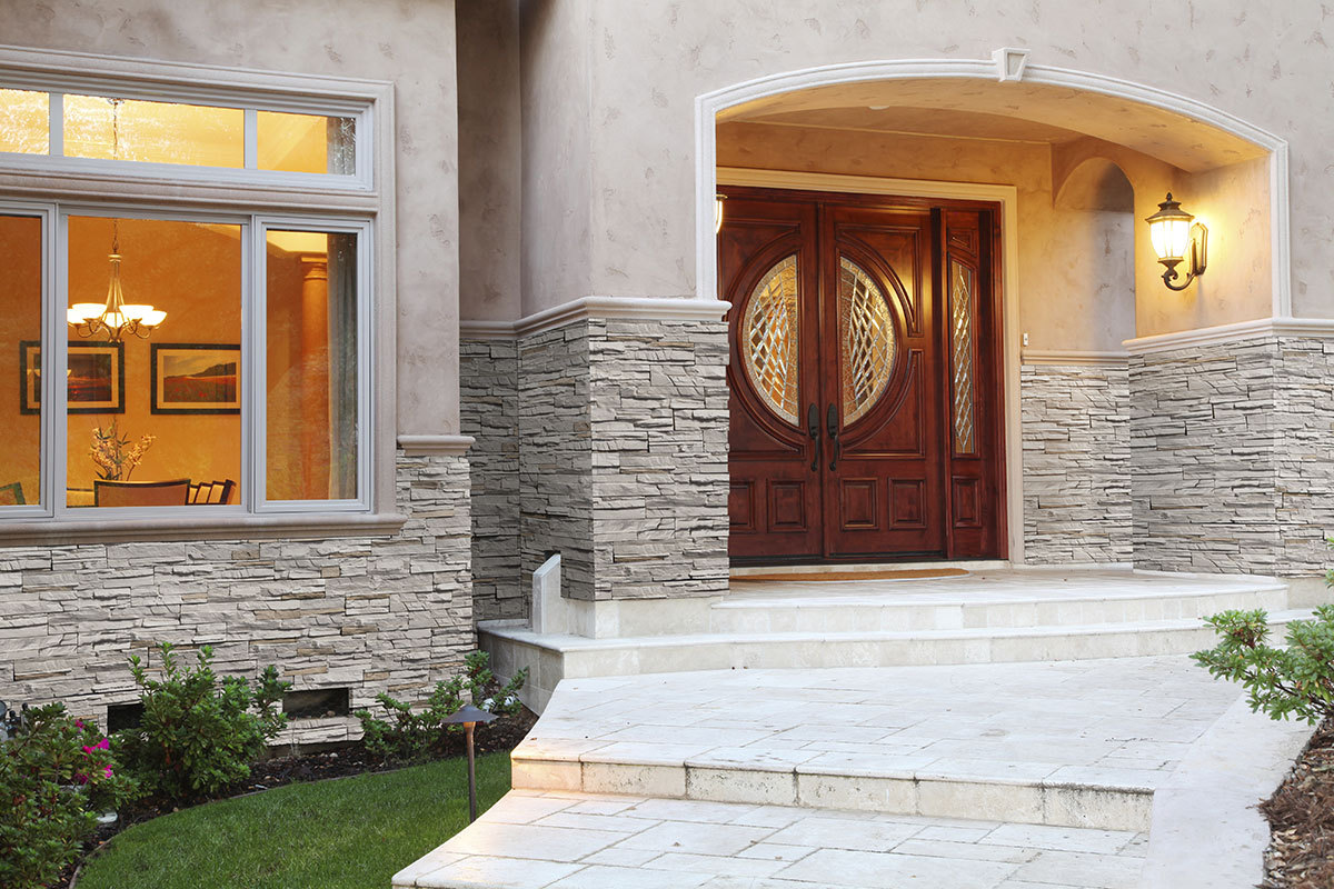 Terrado Manufactured-Stone Corners — installed room view — color Peninsula Cream