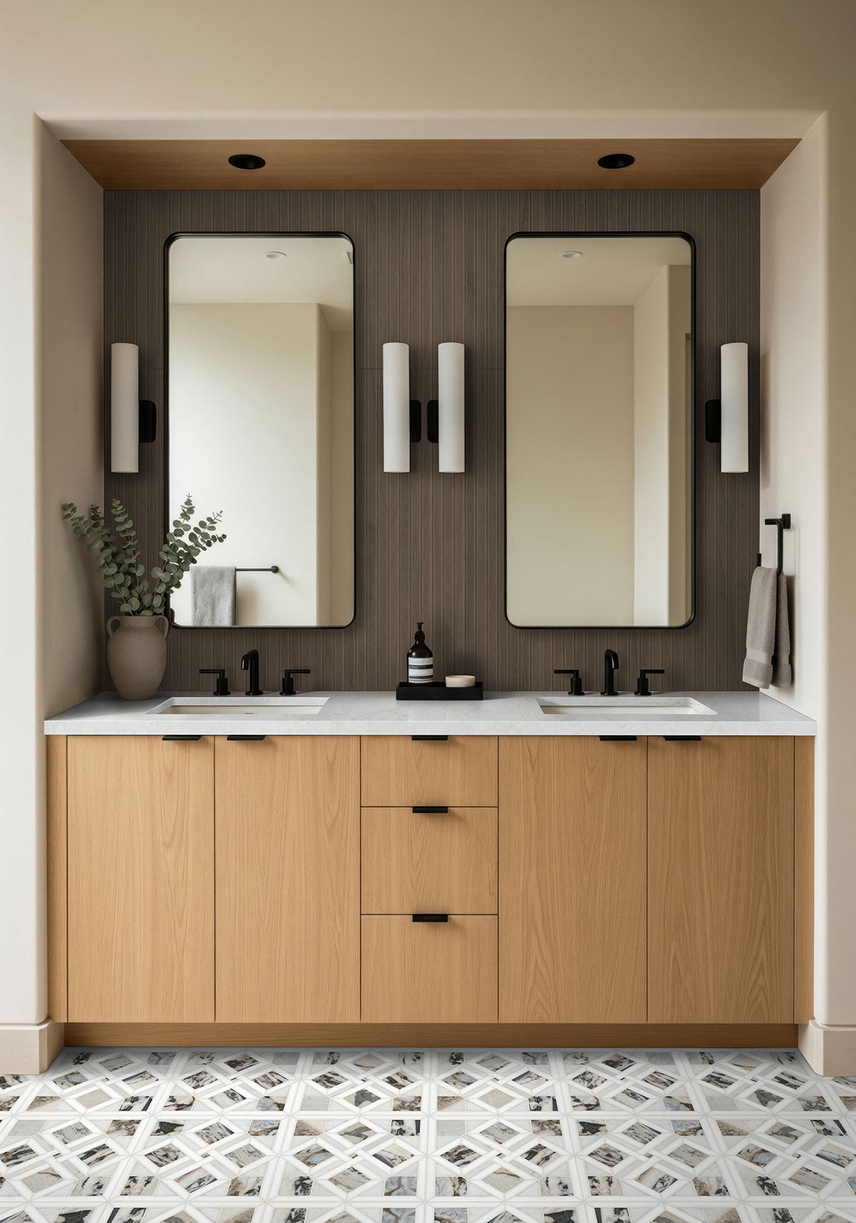 Tessere Pattern Polished Marble Mosaic — installed room view — color Pattern