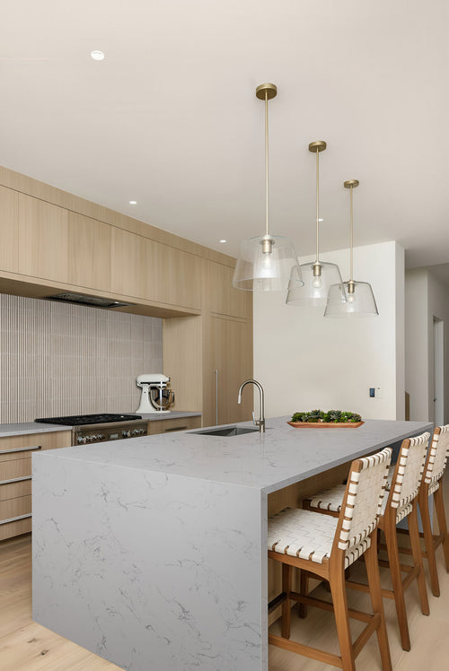 Bianco Venato engineered marble — room scene